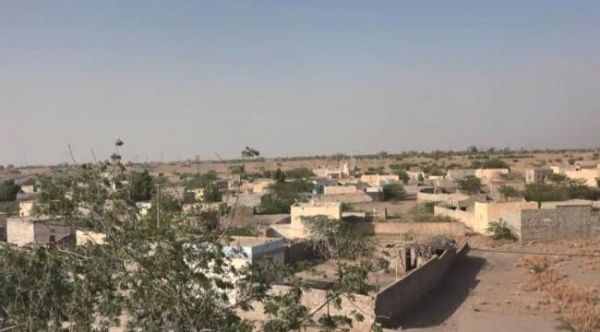 مليشيا الحوثي تمطر قرى حيس بقصف مدفعي عشوائي
