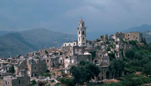 "بوسانا فيكيا".. قرية الأشباح الأكثر غرابة في إيطاليا