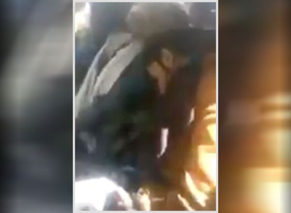 ناشطون: مشرف حوثي يقتل شخصين في صنعاء بطريقة وحشية 