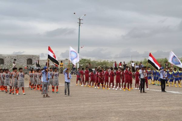 صور| مهرجان كرنفالي شبابي في حفل انطلاق بطولة طفل تهامة الشهيد "عبدالعزيز الأسود" لكرة القدم في مديريات الساحل الغربي