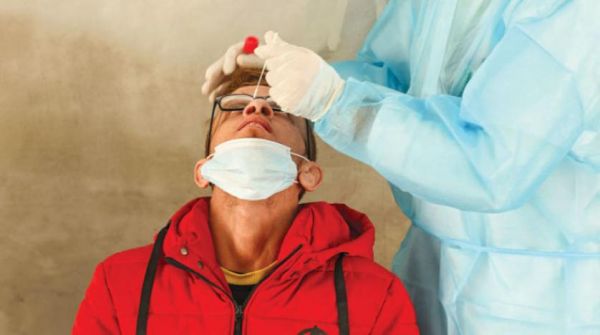 3 مليارات إصابة متوقعة بـ «أوميكرون» خلال أشهر