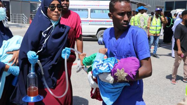 الصومال.. حركة الشباب تتبنى الهجوم الإرهابي الذي اوقع 81 قتيلا 